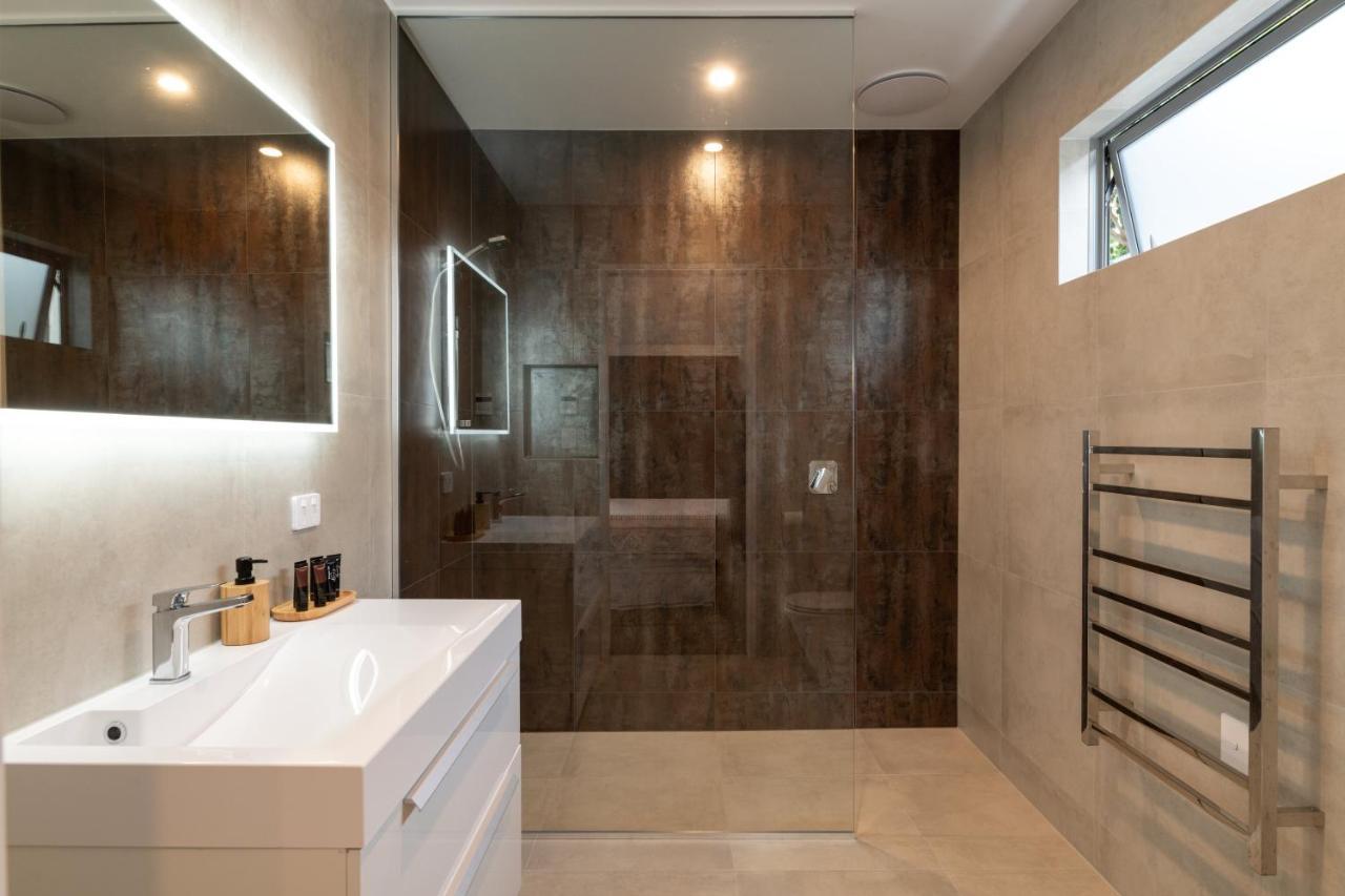 Papamoa Beach, Pohutukawa Deluxe Studio, On Hugoway Екстер'єр фото