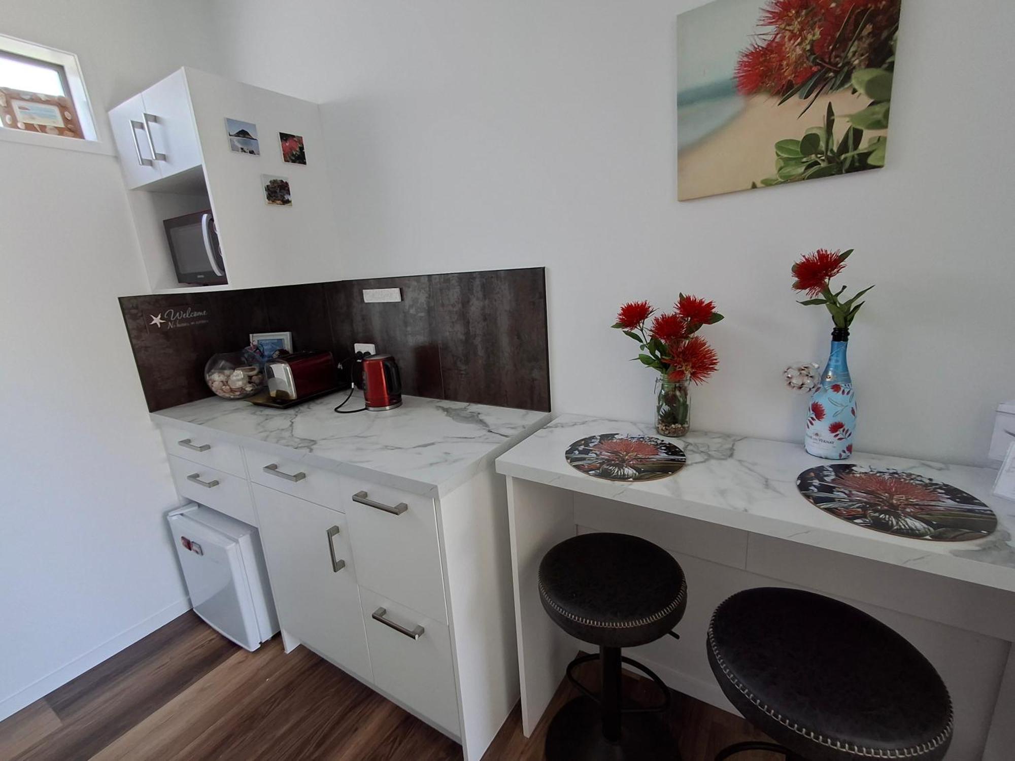 Papamoa Beach, Pohutukawa Deluxe Studio, On Hugoway Екстер'єр фото