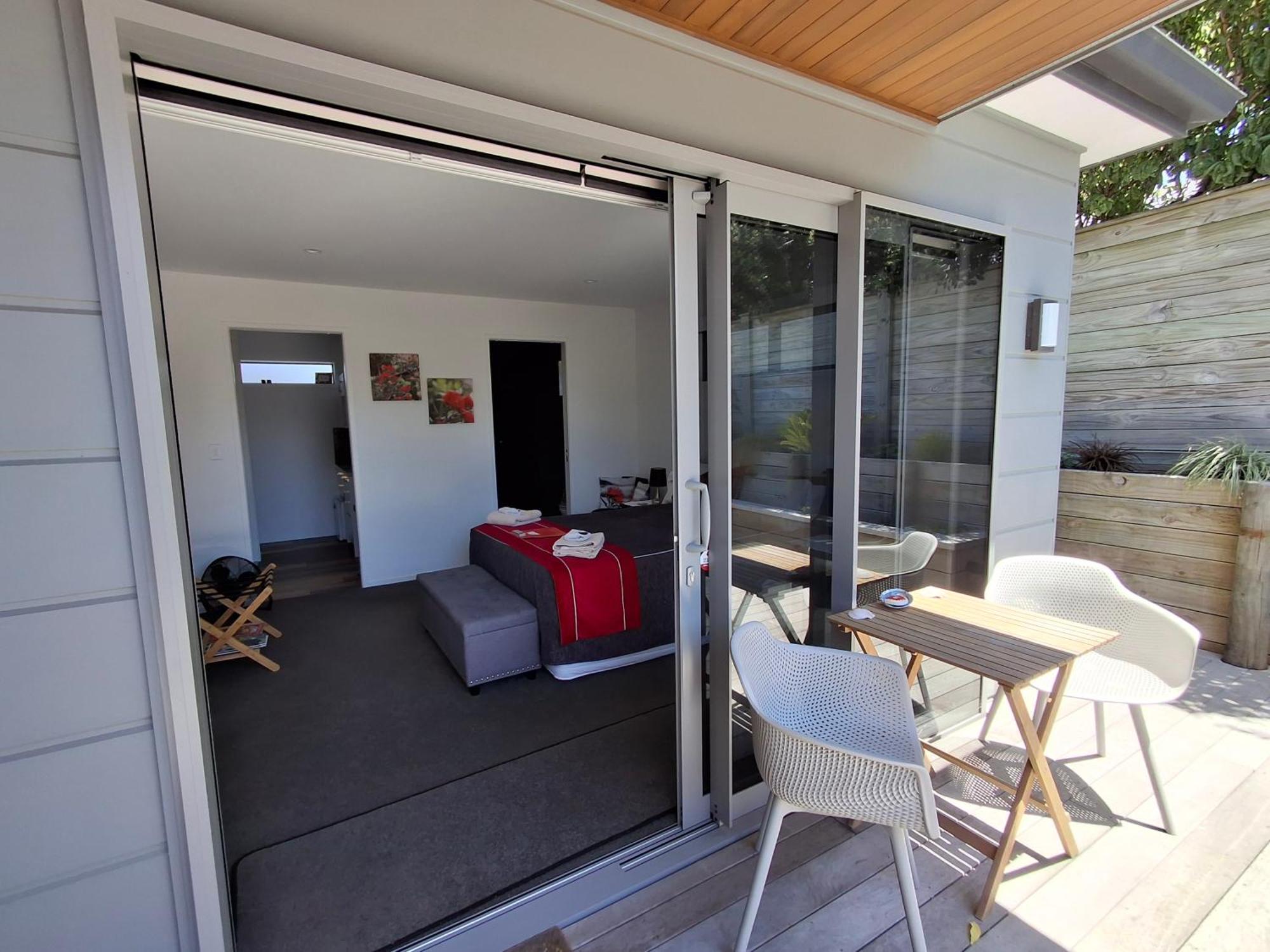 Papamoa Beach, Pohutukawa Deluxe Studio, On Hugoway Екстер'єр фото